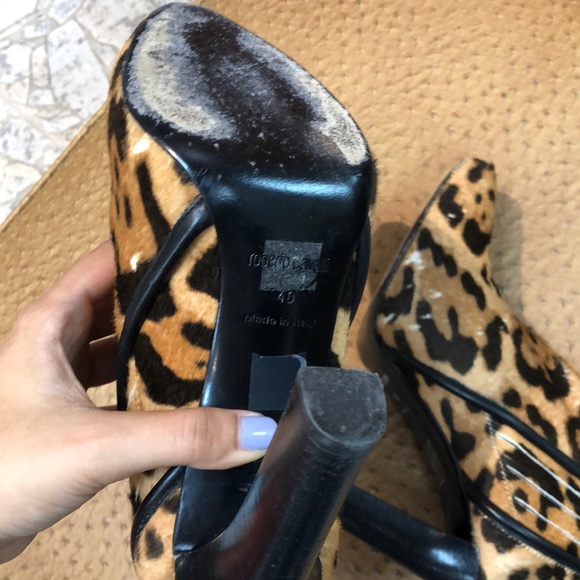 Roberto Cavalli Leopard booties - Picture 6 of 6